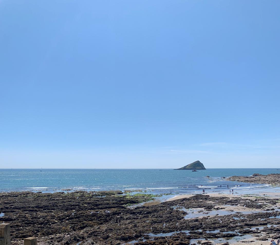 Wembury beach and Mew Stone - Photo credit Kate Duncan 